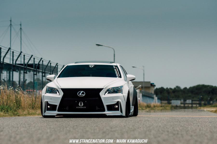  Lexus LS460 GT-VIP by Aimgain 2014 года  (фото 2 из 21)